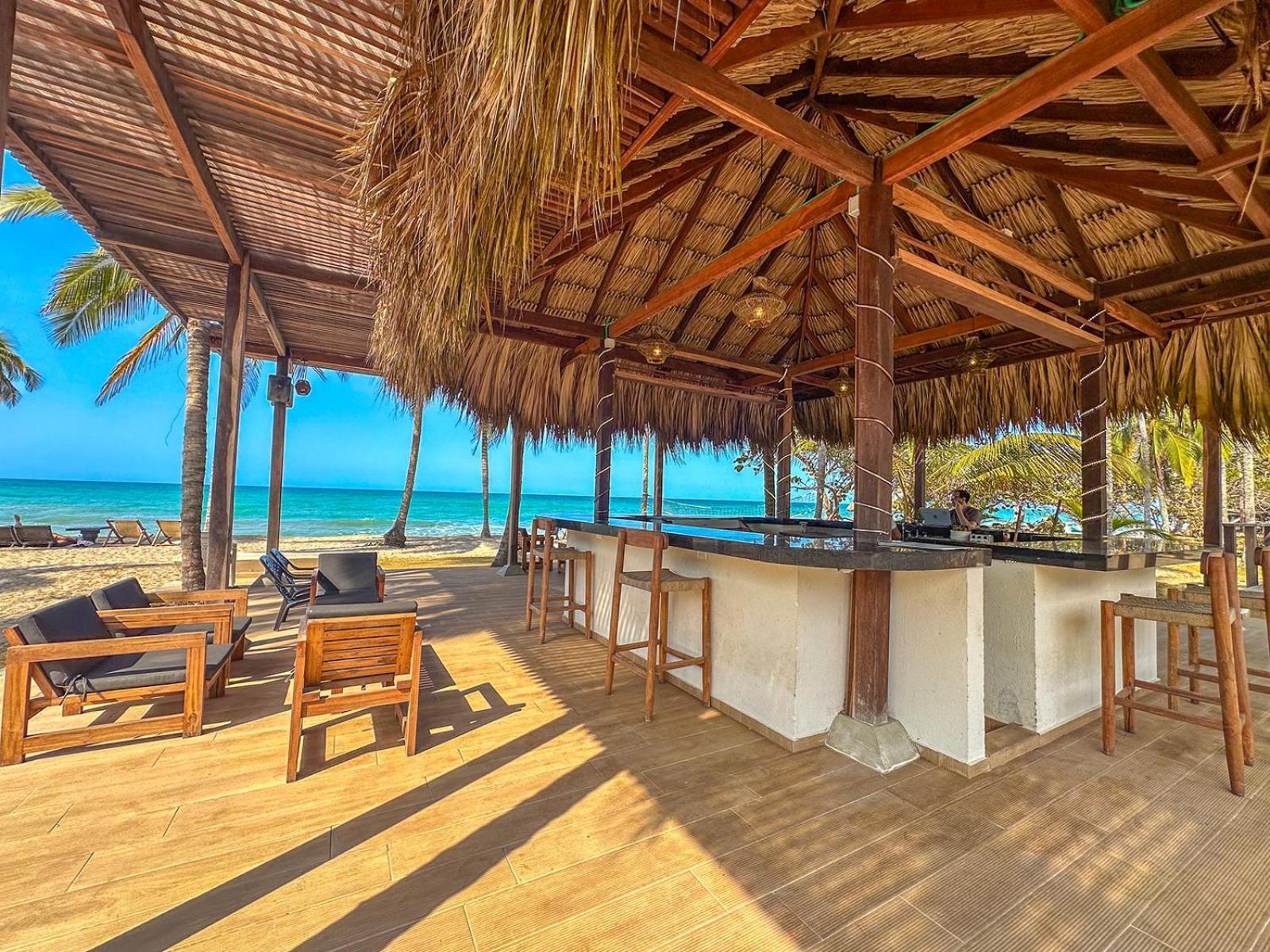 Huku Beach Hostel Palomino Buitenkant foto