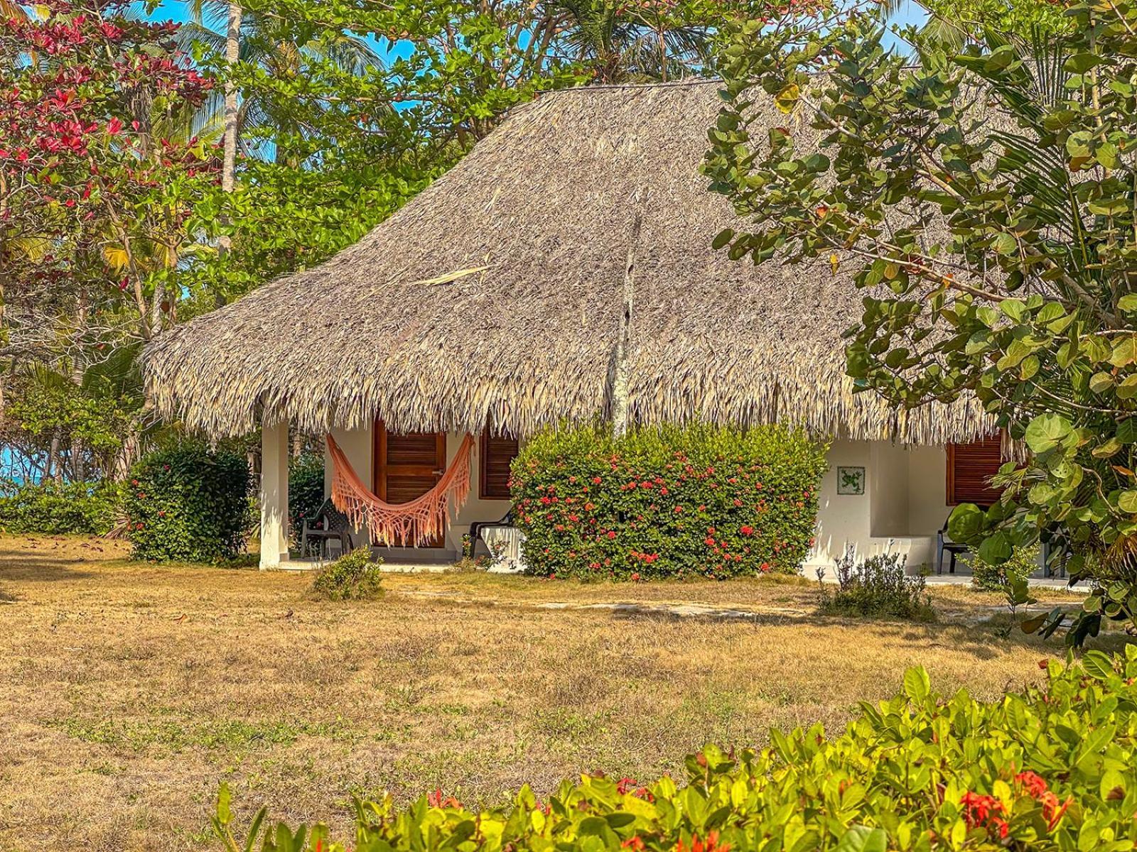 Huku Beach Hostel Palomino Buitenkant foto