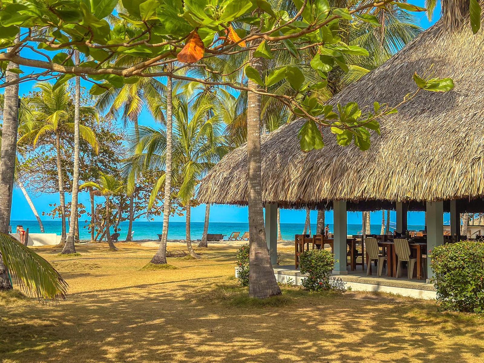 Huku Beach Hostel Palomino Buitenkant foto