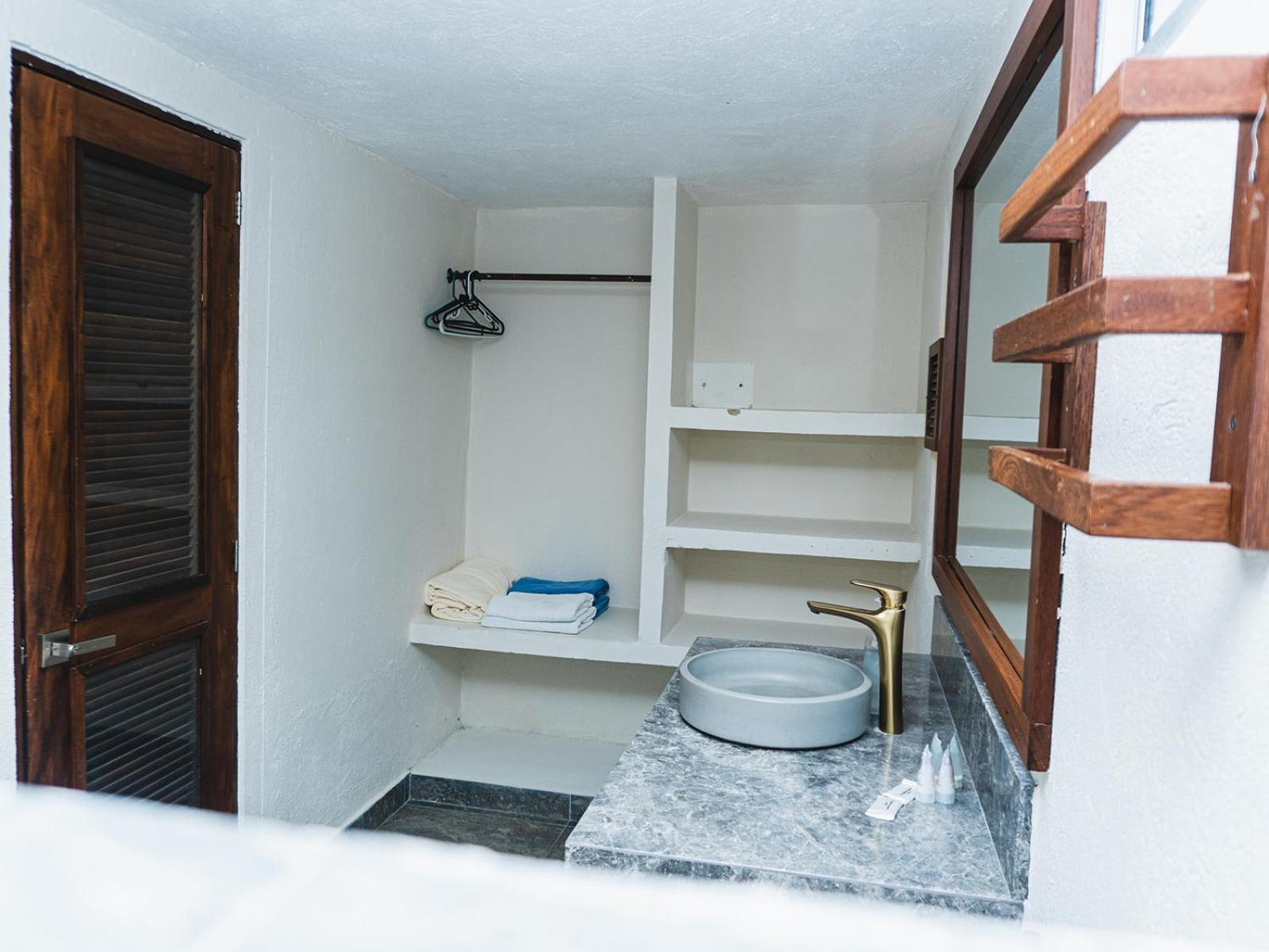 Huku Beach Hostel Palomino Buitenkant foto