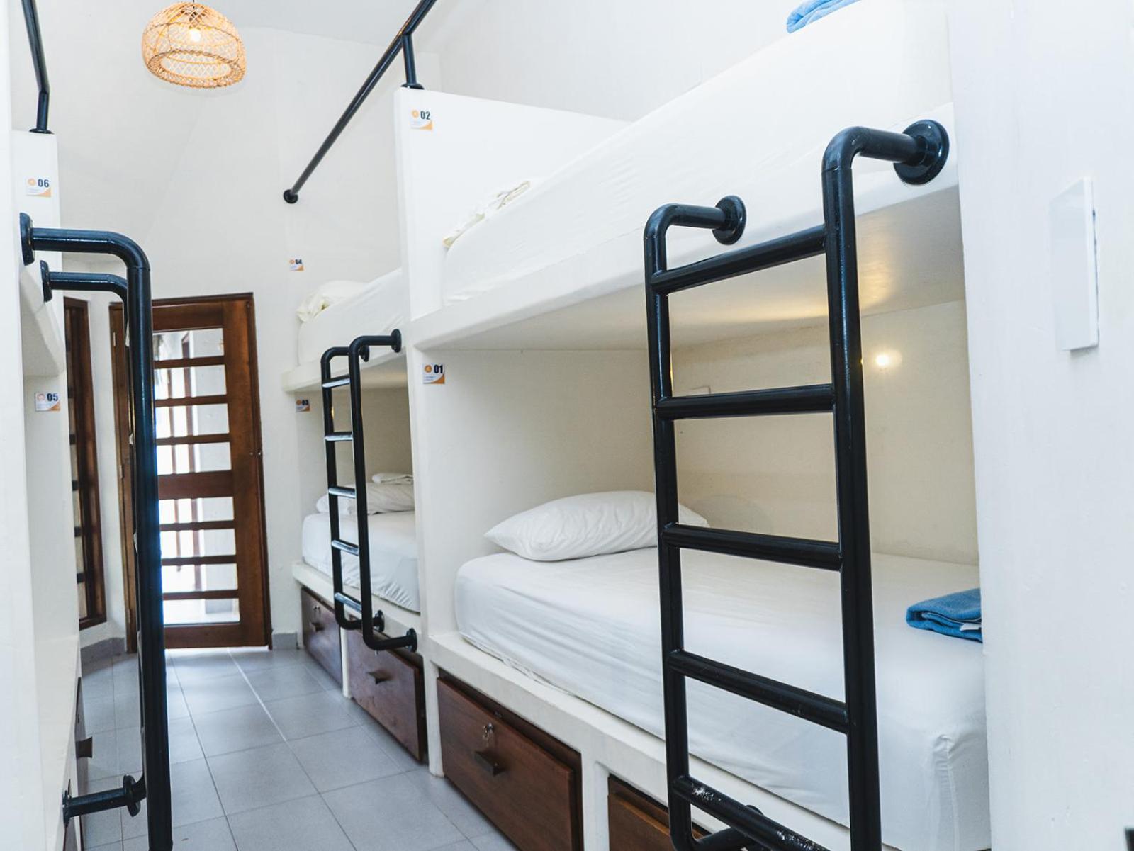 Huku Beach Hostel Palomino Buitenkant foto