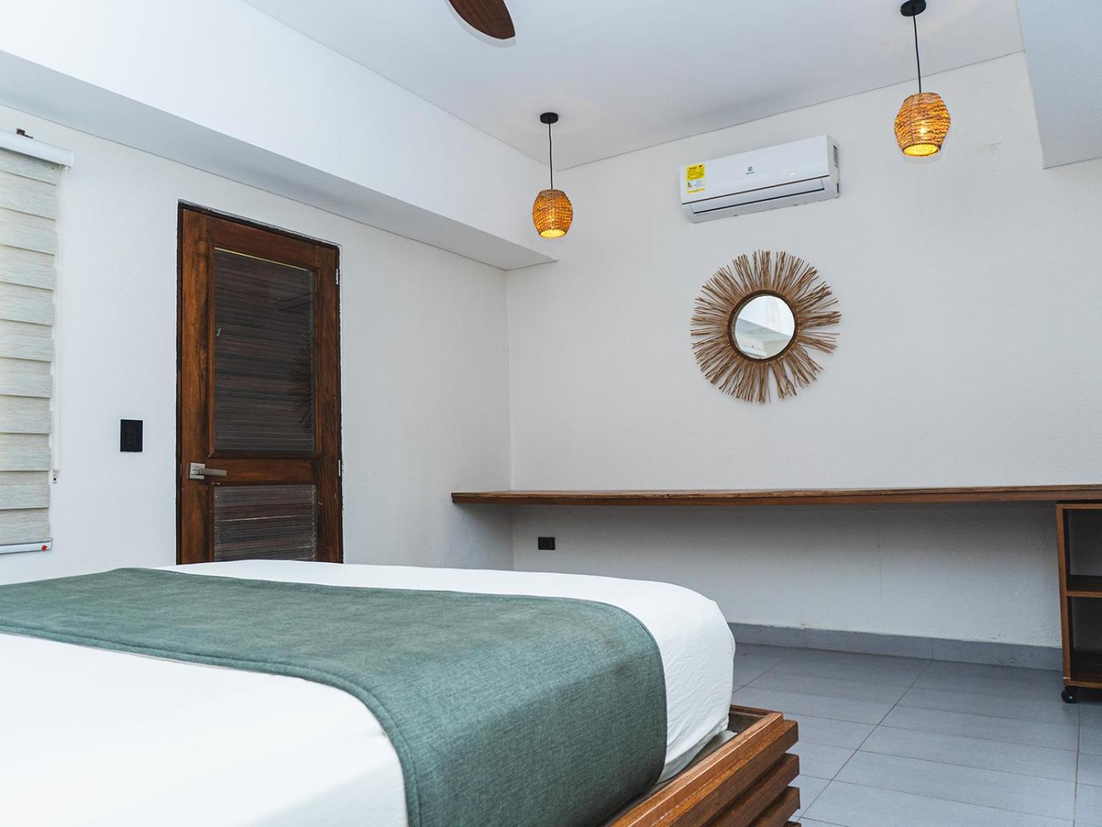 Huku Beach Hostel Palomino Buitenkant foto