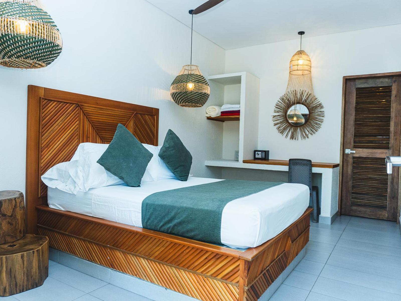 Huku Beach Hostel Palomino Buitenkant foto